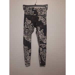 Lululemon Wunder Under High Rise Legging size 6 Painted Paisley